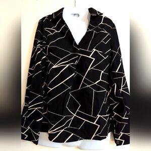 Geometric Black and White Women's Top By SHEIN